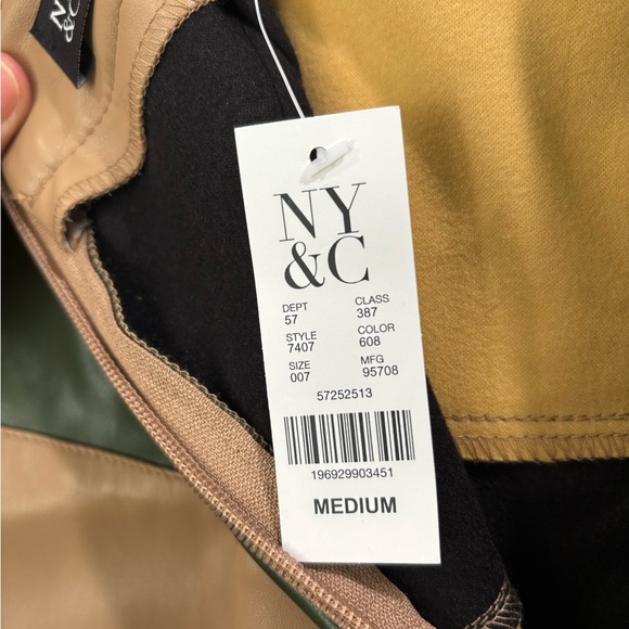 New York & Company Green and Tan Pencil Skirt - Picture 6 of 6